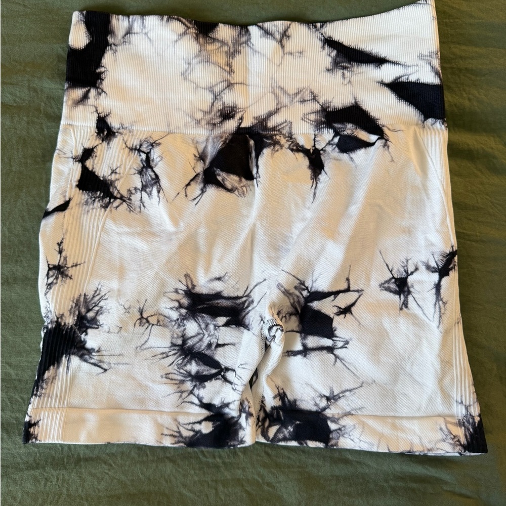 Black and White Tie-Dye Women Shorts